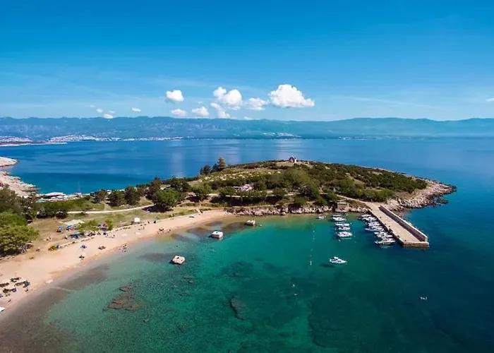Lavanda -semi-detached With A Pool And A Panoramic View, Close To A Sandy Beach- By Traveler Tourist Agency Krk Βίλα