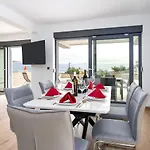 Villa Lavanda: Poolside Retreat With Access And Panoramic Views