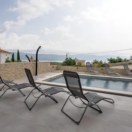 Vila Lavanda -semi-detached With A Pool And A Panoramic View, Close To A Sandy Beach- By Traveler Tourist Agency Krk *