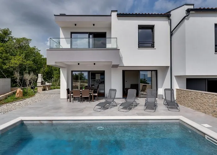 Lavanda -semi-detached With A Pool And A Panoramic View, Close To A Sandy Beach- By Traveler Tourist Agency Krk Villa Risika
