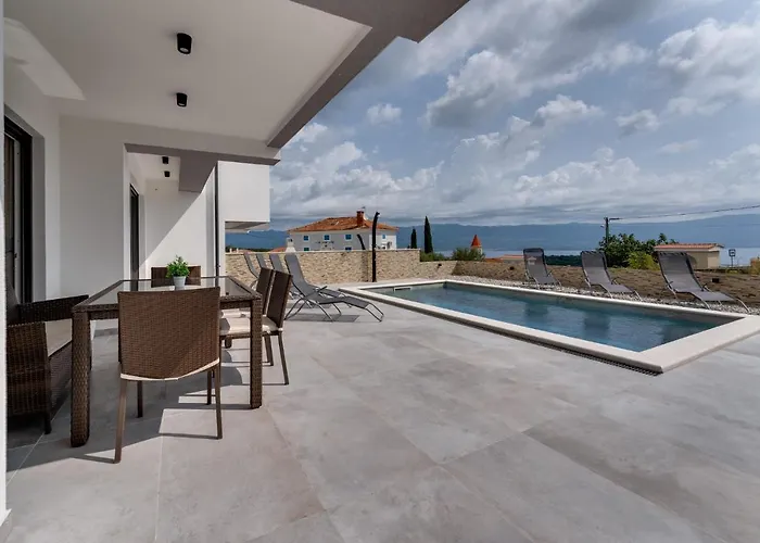 Lavanda -semi-detached With A Pool And A Panoramic View, Close To A Sandy Beach- By Traveler Tourist Agency Krk